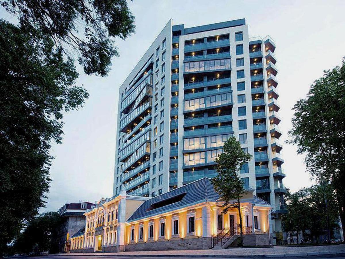 Crown Plaza Park Luxury Apartment *